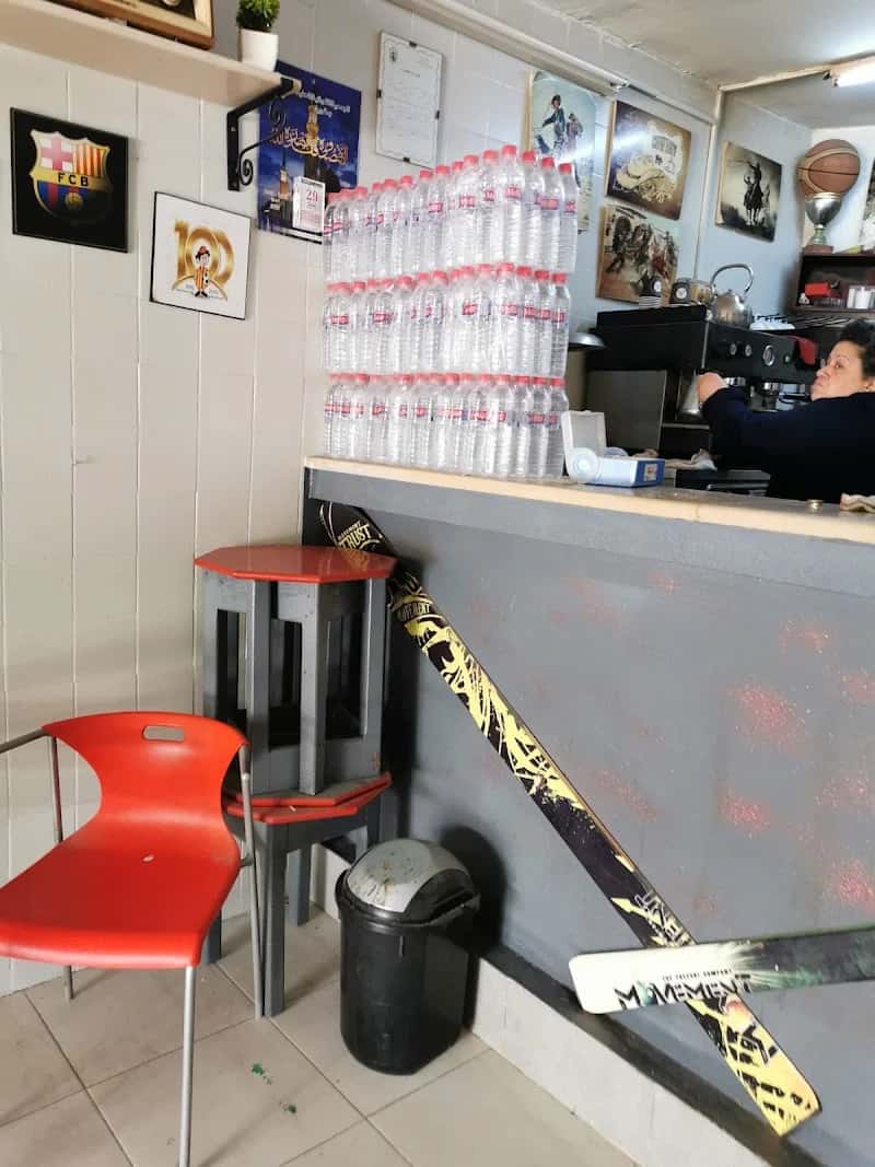 Cafétéria Nour à Megrine