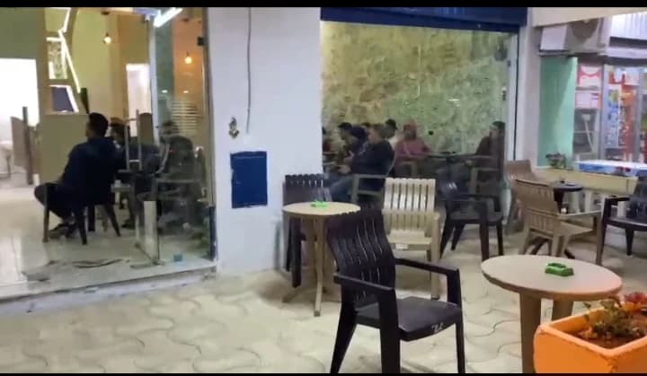 Café bambonera à Ettadhamen