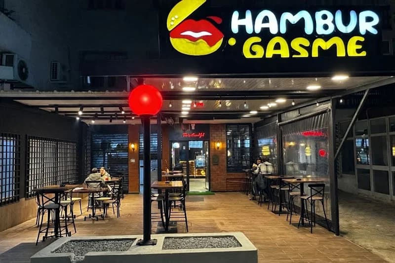 Hamburgasme 😉 à El Menzah