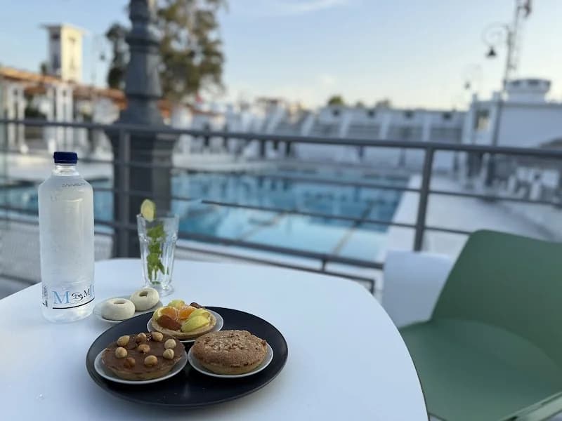 O’café à Le Belvedere