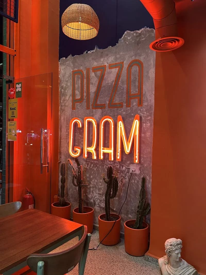 PIZZAGRAM L' AOUINA à Le Kram