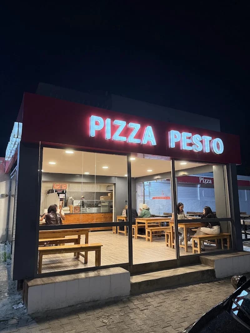 Pizza Pesto à La Marsa