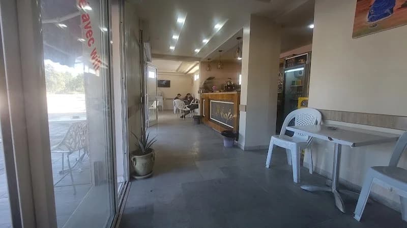 Café Eya à Sijoumi