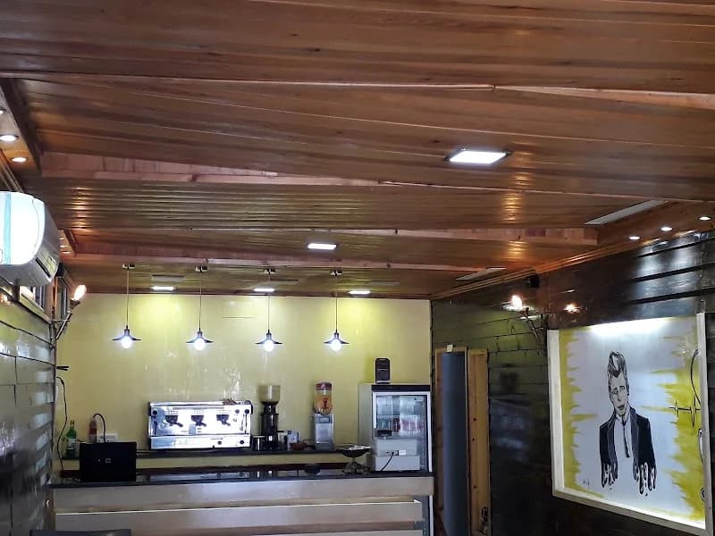 Snap café à Den Den