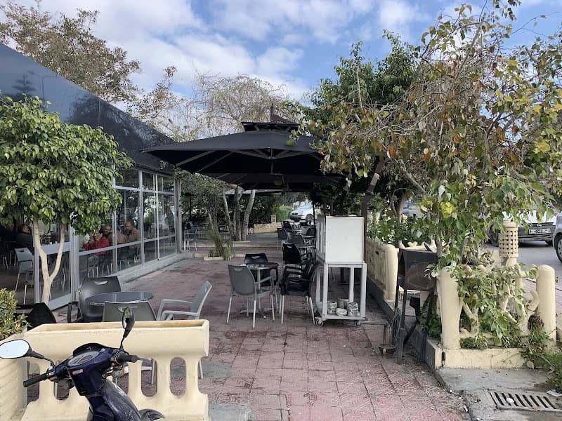 Café Ghazala à Ezzouhour
