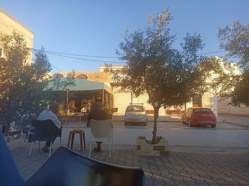 Golden Cafe, Qahwa Zahabi à Bou Mhel el-Bassatine