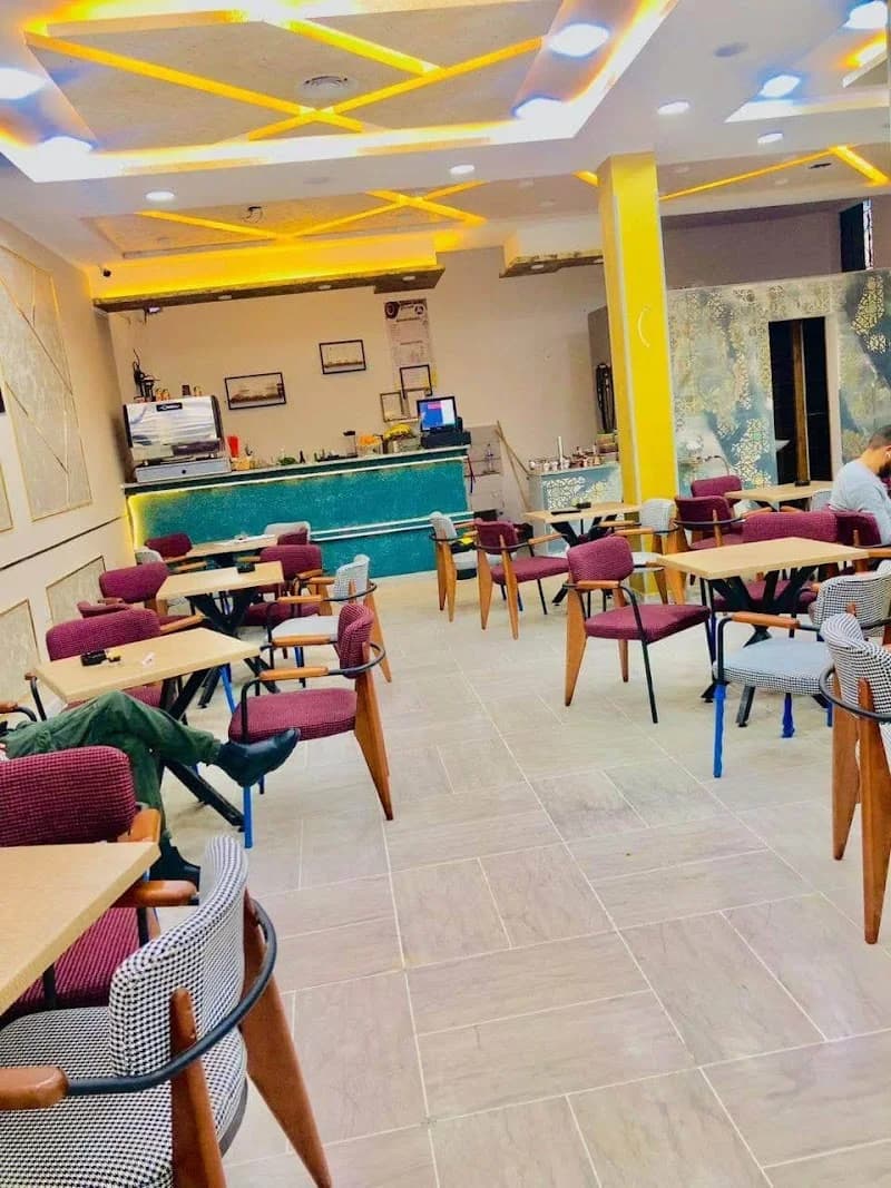 Salon de thé nahyl à Sidi Hassine