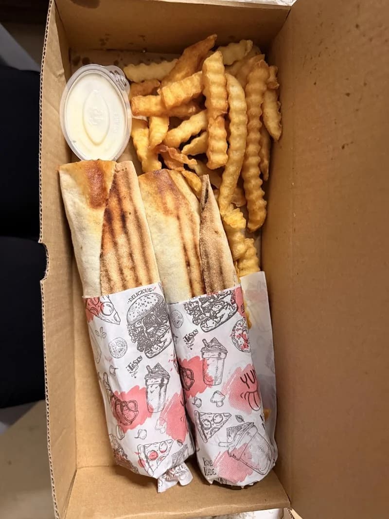King shawarma à El Menzah