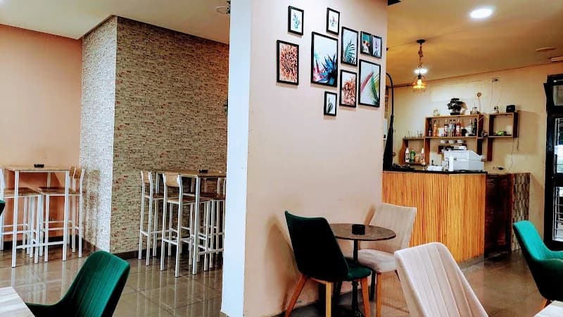 Coup de Cœur Café & Restaurant à Cite El Khadra