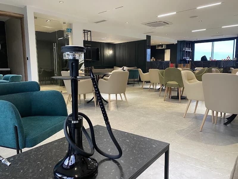 ORKA LOUNGE à La Soukra