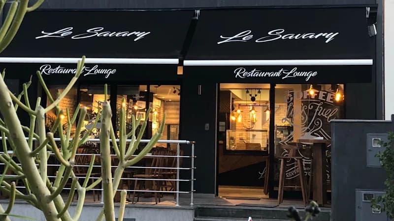 Le Savary Restaurant Café à Bab El Bhar