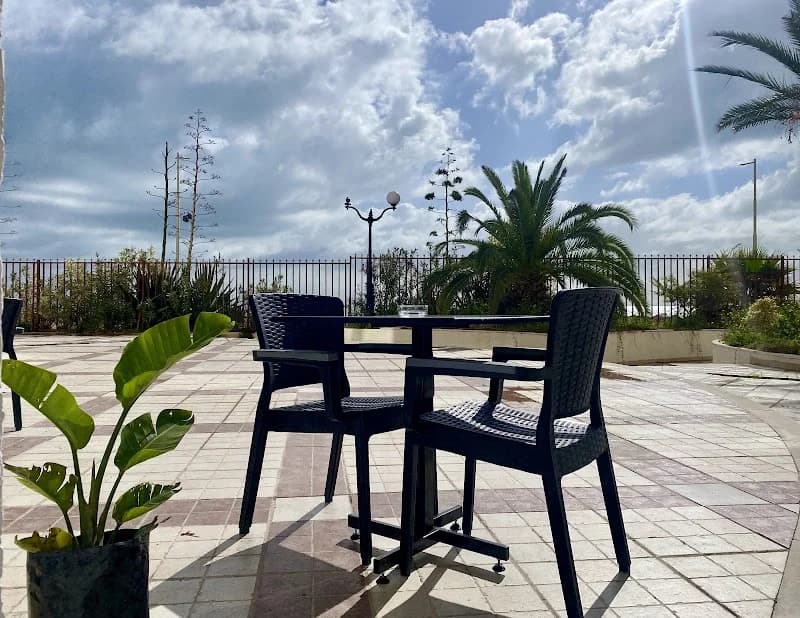 BANANA COFFEE à La Goulette
