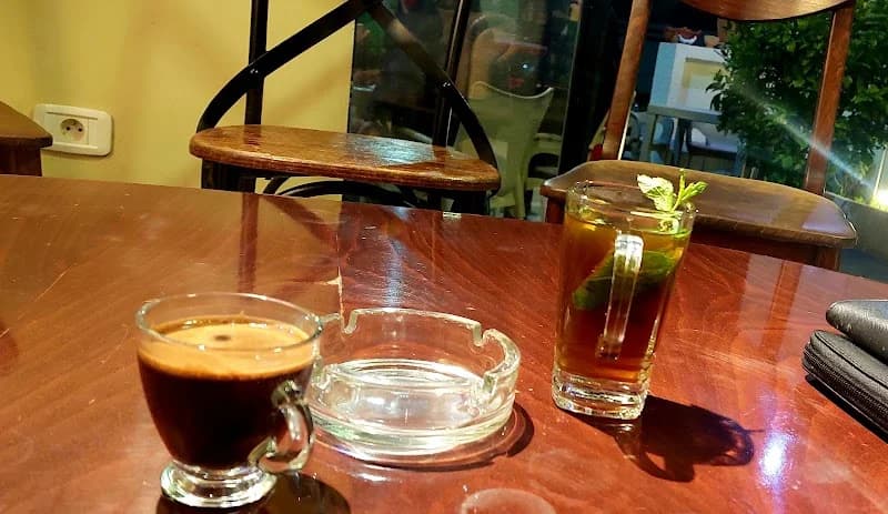 Kiko's coffee and co à El Menzah