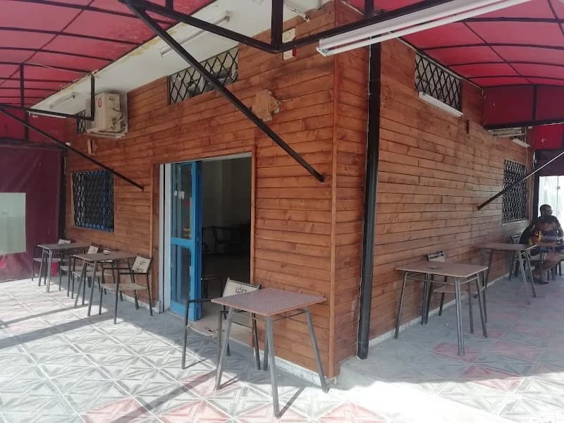 Café ta9tou9a à Ben Arous