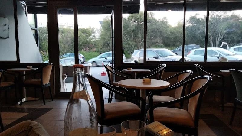 Café Folla Manar à El Manar