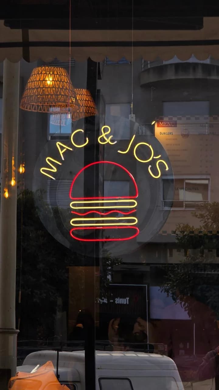 MAC & JO'S à Carthage