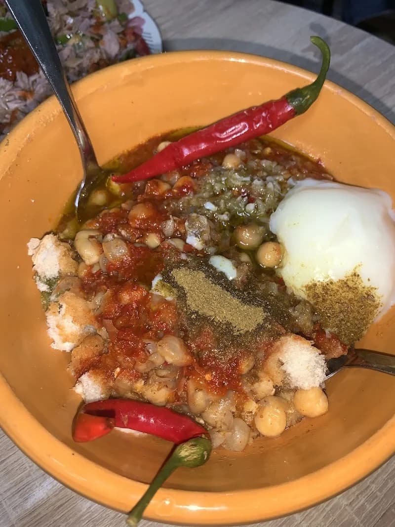 Plat tunisien صحن تونسي à La Soukra