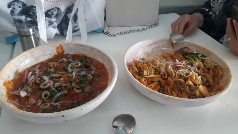 Restaurant am ali مطعم عم علي à El Omrane