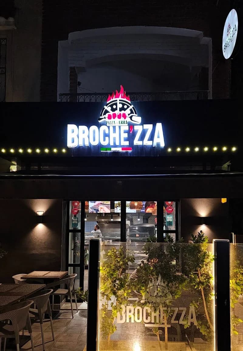 Restaurant Broche'zza à Le Kram