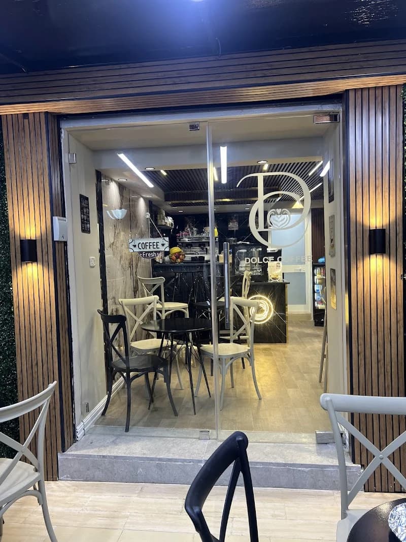 Dolce coffee à Ariana Ville