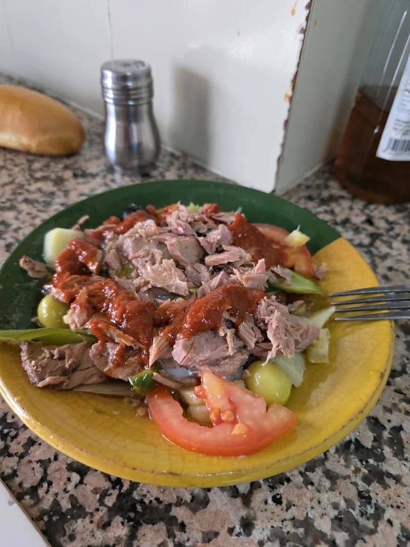 Maher Plat Tunisien à La Soukra