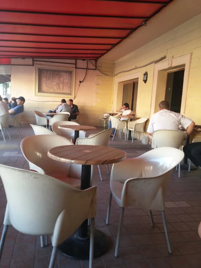 Cafe Cleopatre à Manouba