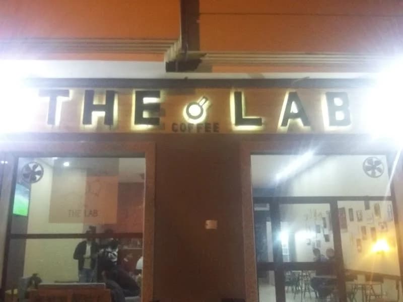 The LAB COFFE à Hammam Lif