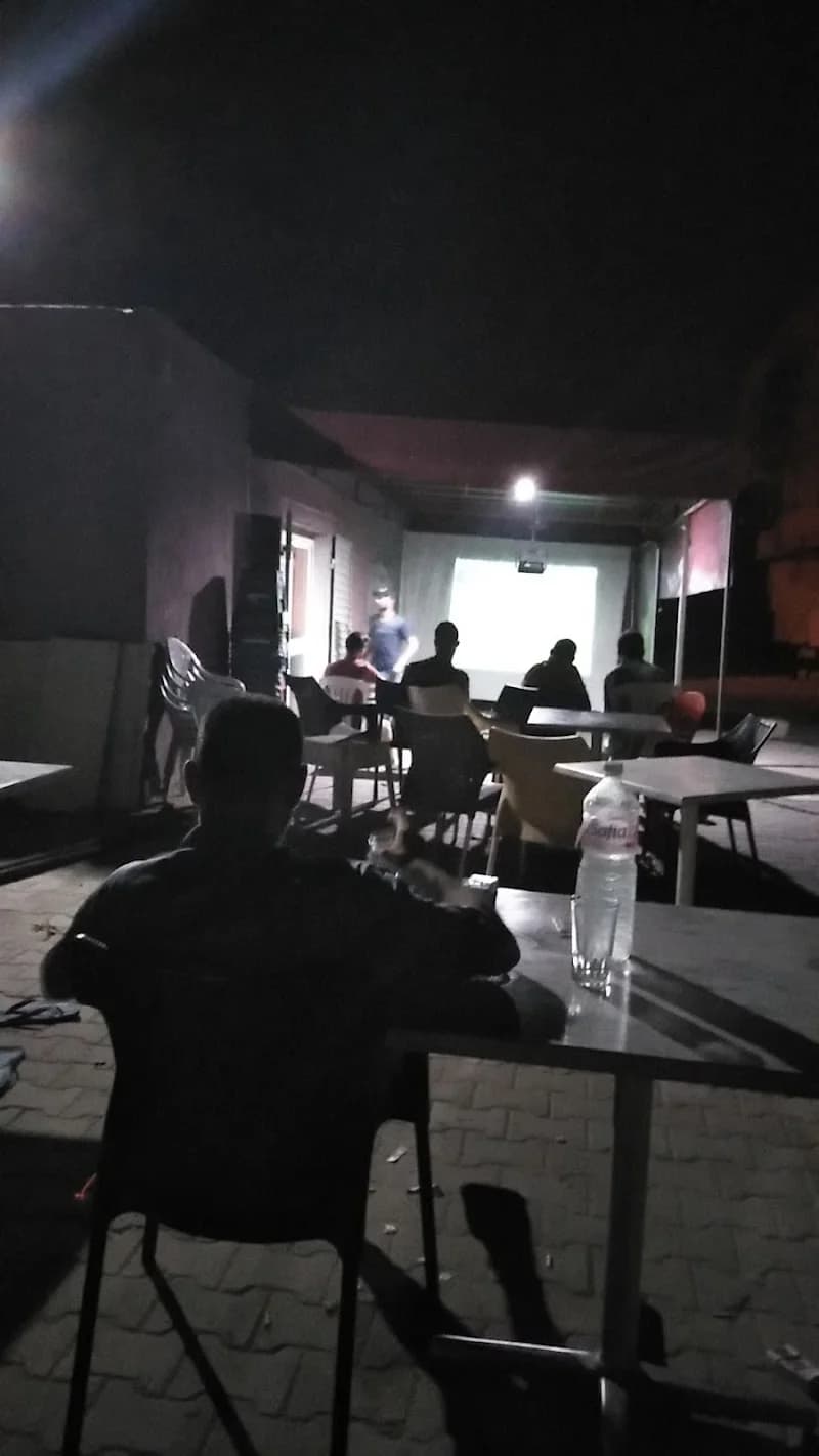 Café essid à El Mourouj