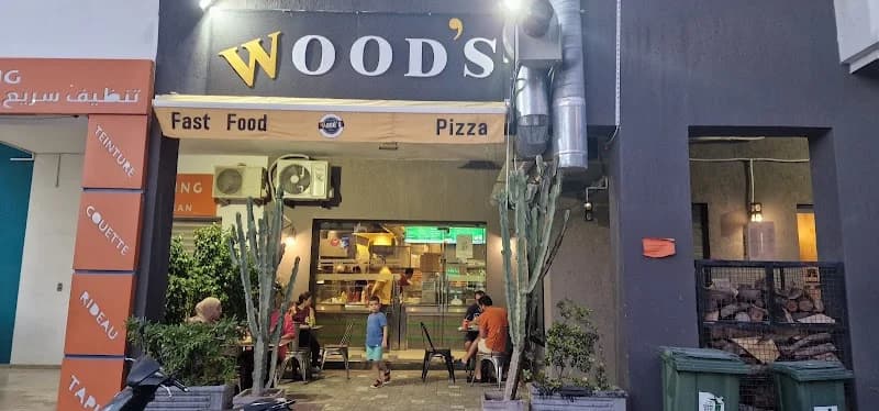 Wood's à Cite El Khadra