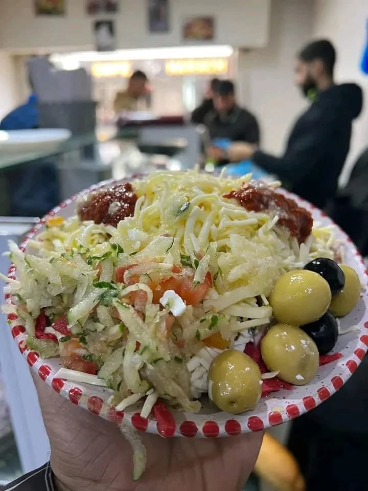 عند راشد à Bardo