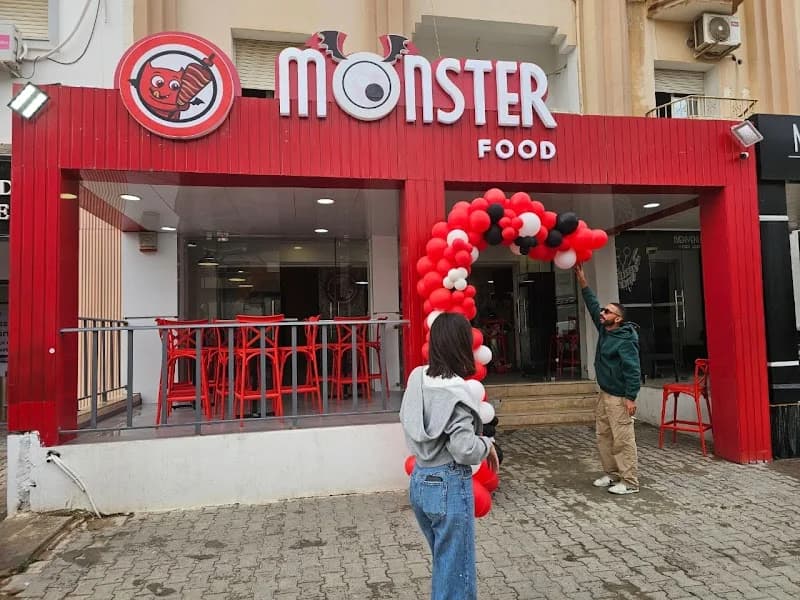 Monster Food à El Mourouj