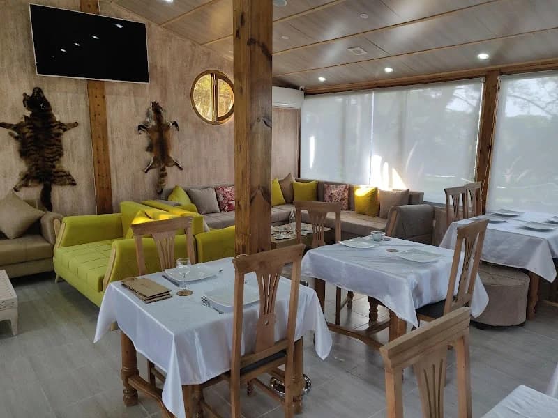 Restaurant Les Chasseurs à Rades