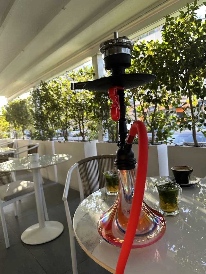Bonsaï café & restaurant à La Marsa