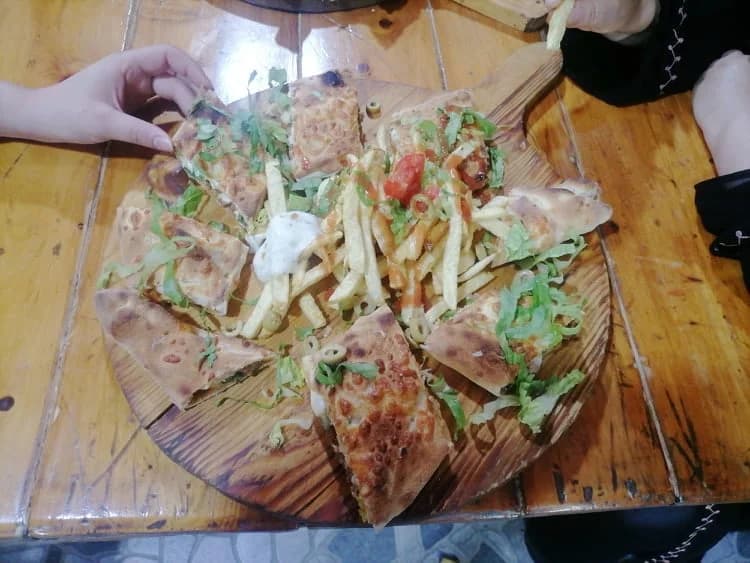 restauront Hamza à Ennasr