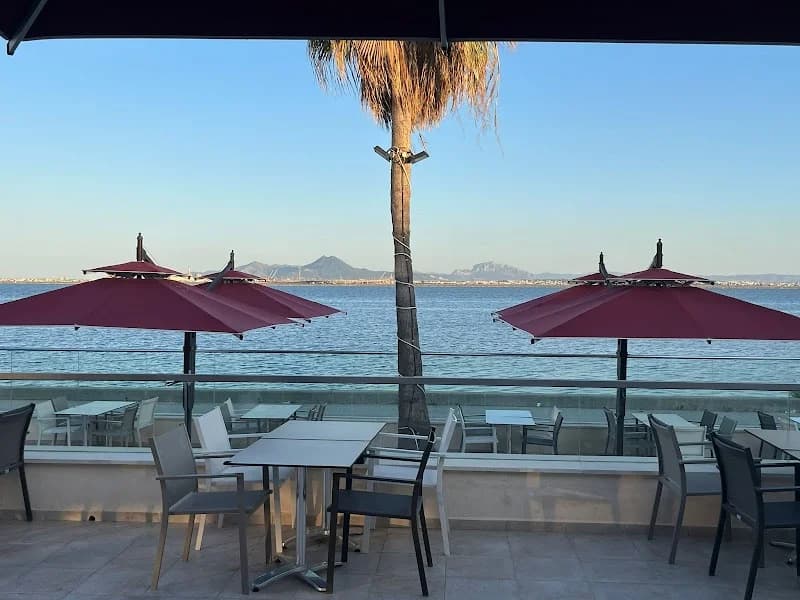 Beyzade lounge à Lac 1