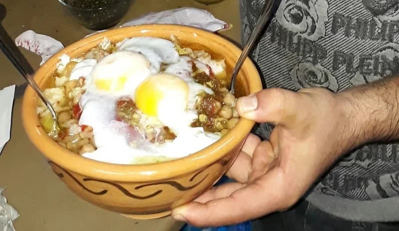 ملاوي ، شباطي و لبلابي à Rades