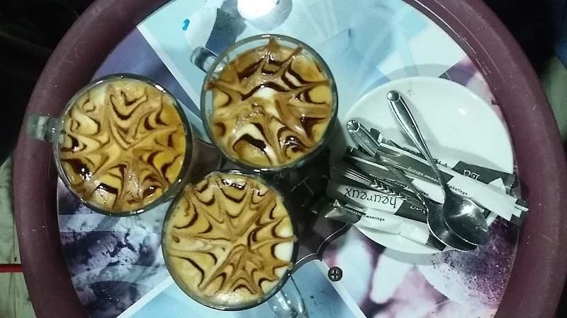 Café Sourisso à Ouardia