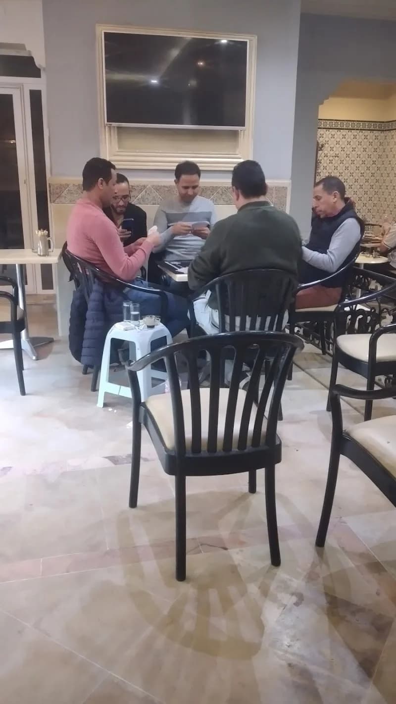Café Bel Air à Bou Mhel el-Bassatine