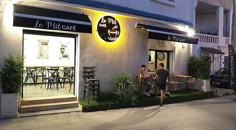 Le P'tit Café à La Marsa