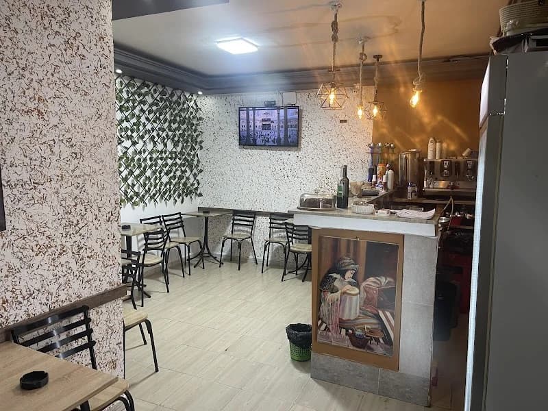 Café Moom à Ouardia