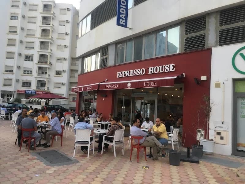 Espresso House Naan House à Cite El Khadra