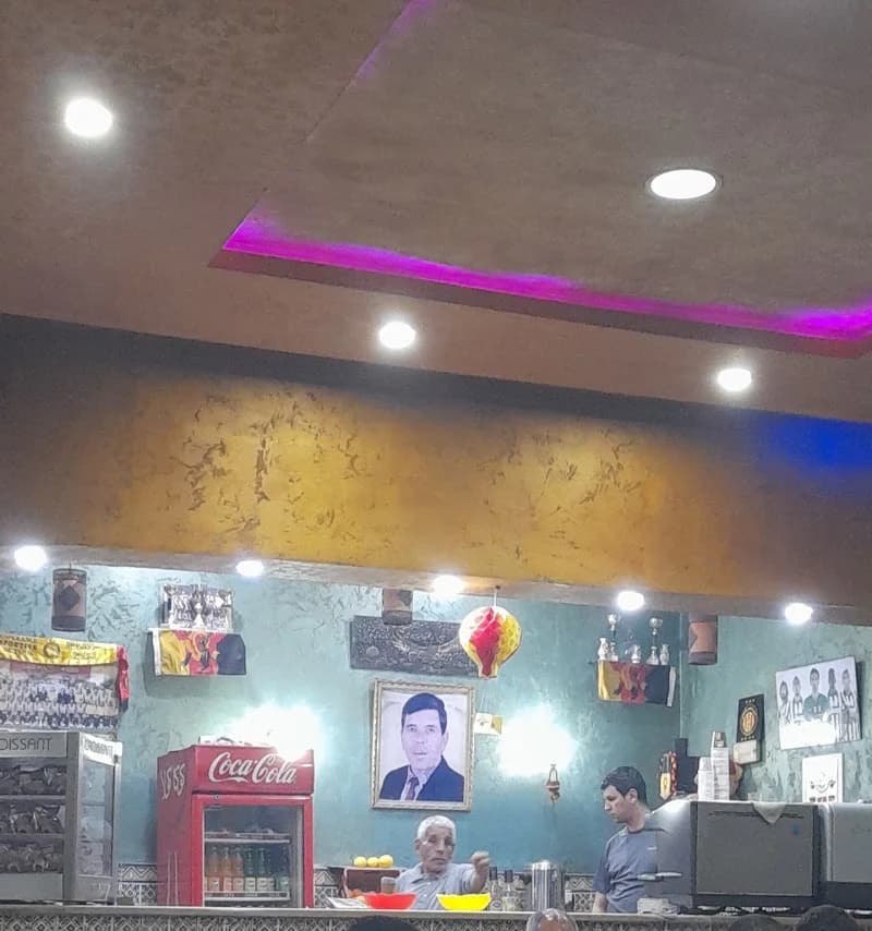 مقهى عقاب café Agueb à Jebel Jelloud