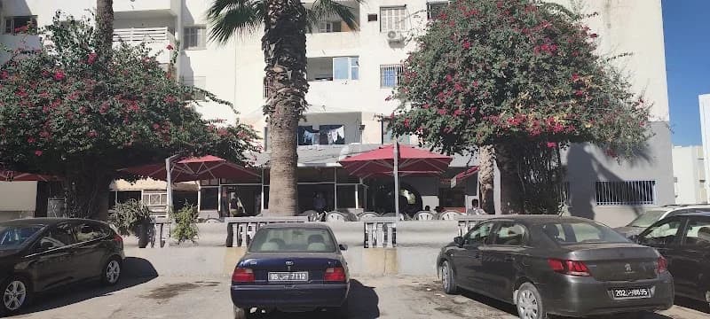 Café Mouldi / Les Palmiers / النخيل à Cite El Khadra