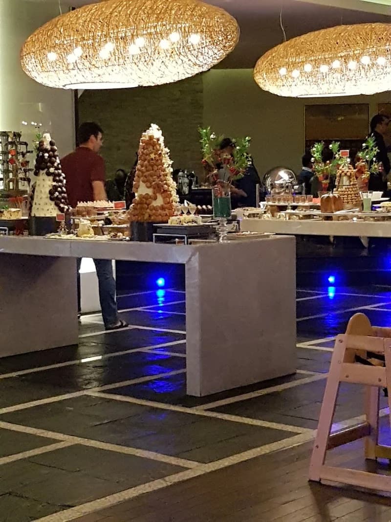Tre Quadre à La Soukra
