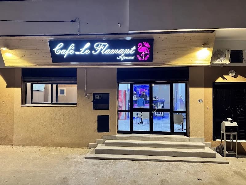 Café le flamant sijoumi à Sidi El Hani