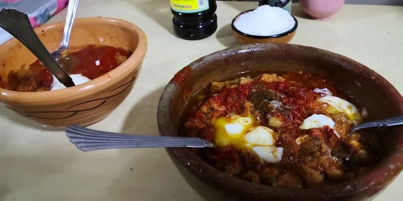 مطعم الدزيري à Sidi Hassine