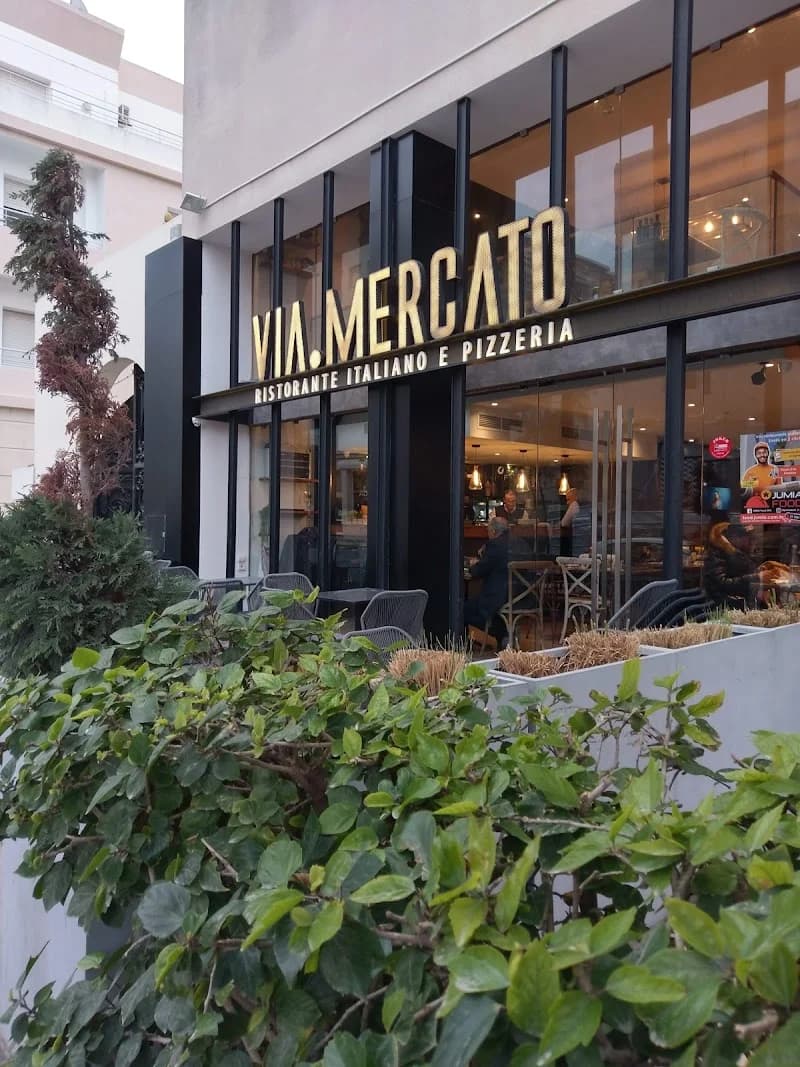 Via Mercato à Le Kram