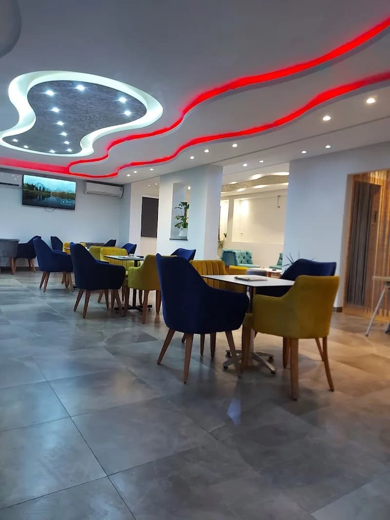Café Zénith à Ezzahra