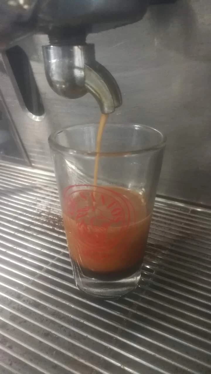 Cafe Yasmine à Bou Mhel el-Bassatine