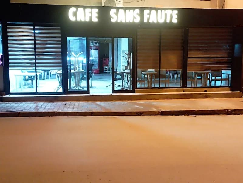 Café sans fautes à La Marsa